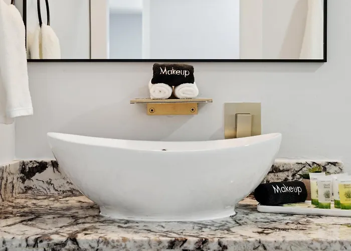 Holiday home New The Mane Event By Paseohomesaz-opt Heated Pool