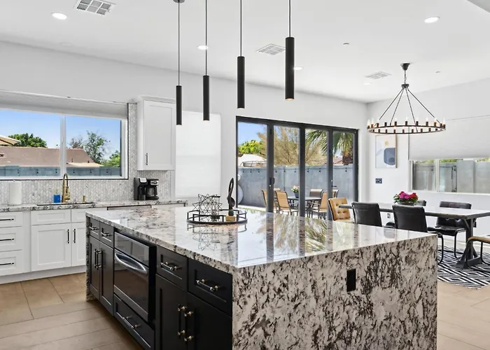 New The Mane Event By Paseohomesaz-opt Heated Pool Holiday home