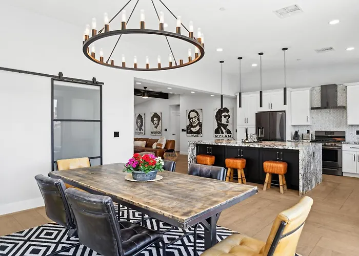 Holiday home New The Mane Event By Paseohomesaz-opt Heated Pool *